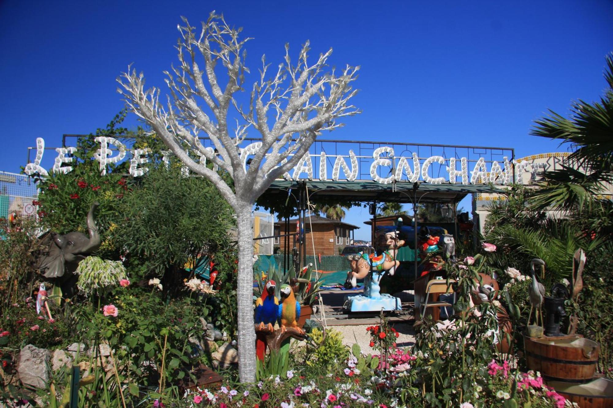 Vic'S Land Holidays Grimaud Luaran gambar